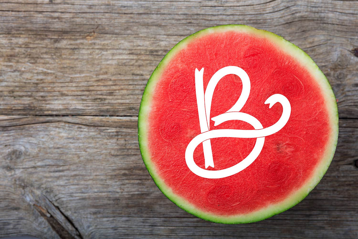 Brave - A Ribbon Monogram Font preview 8