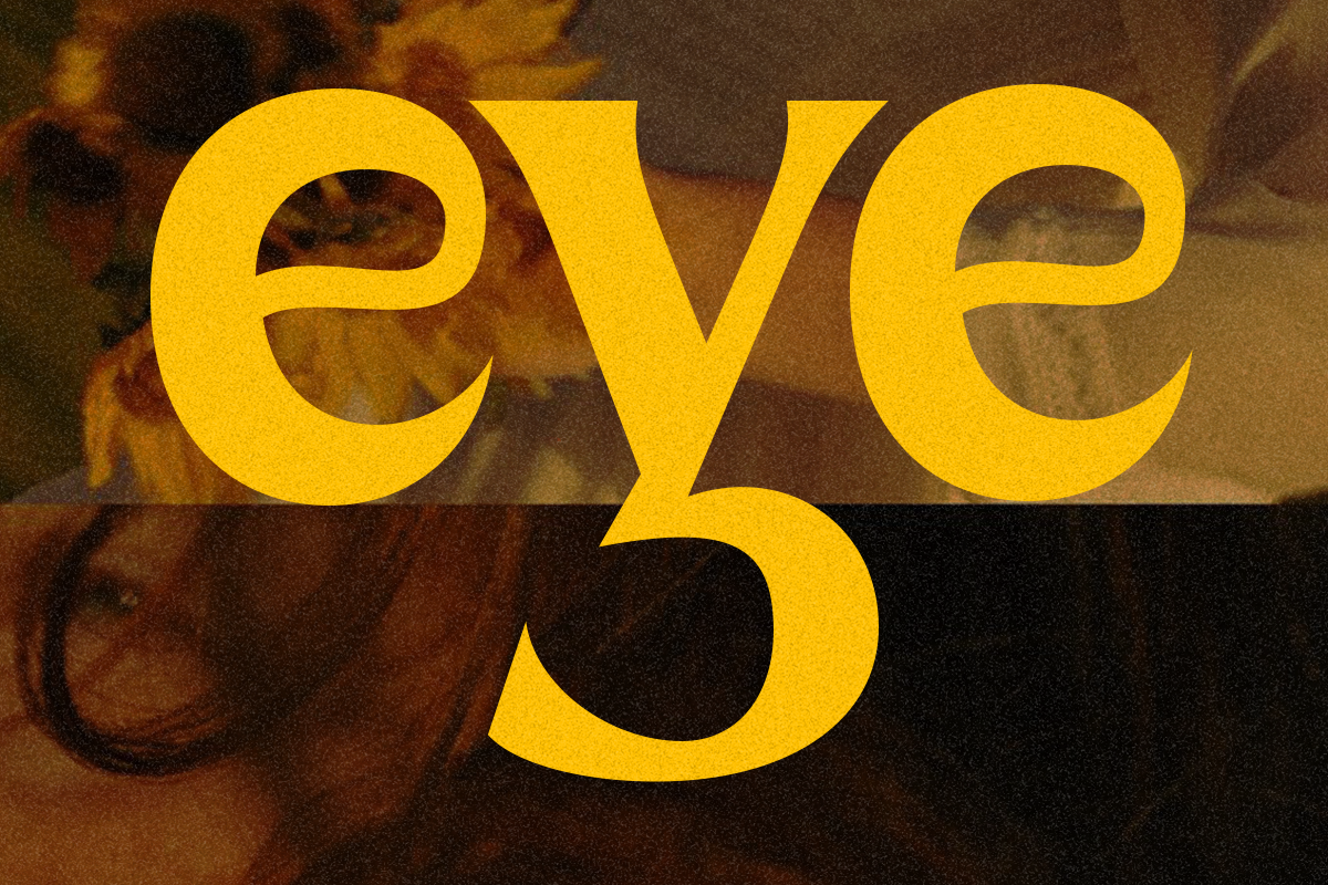 Eregine Retro Display Serif Font, a Serif Font by Rasio Studio (Photo 3 of 10)