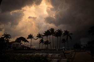 Thunder in the paradise.