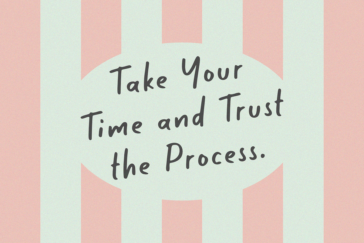Moarlens - Quirky Handwritten Font, a Handwritten Font by Sibelumpagi Studio (Photo 5 of 8)