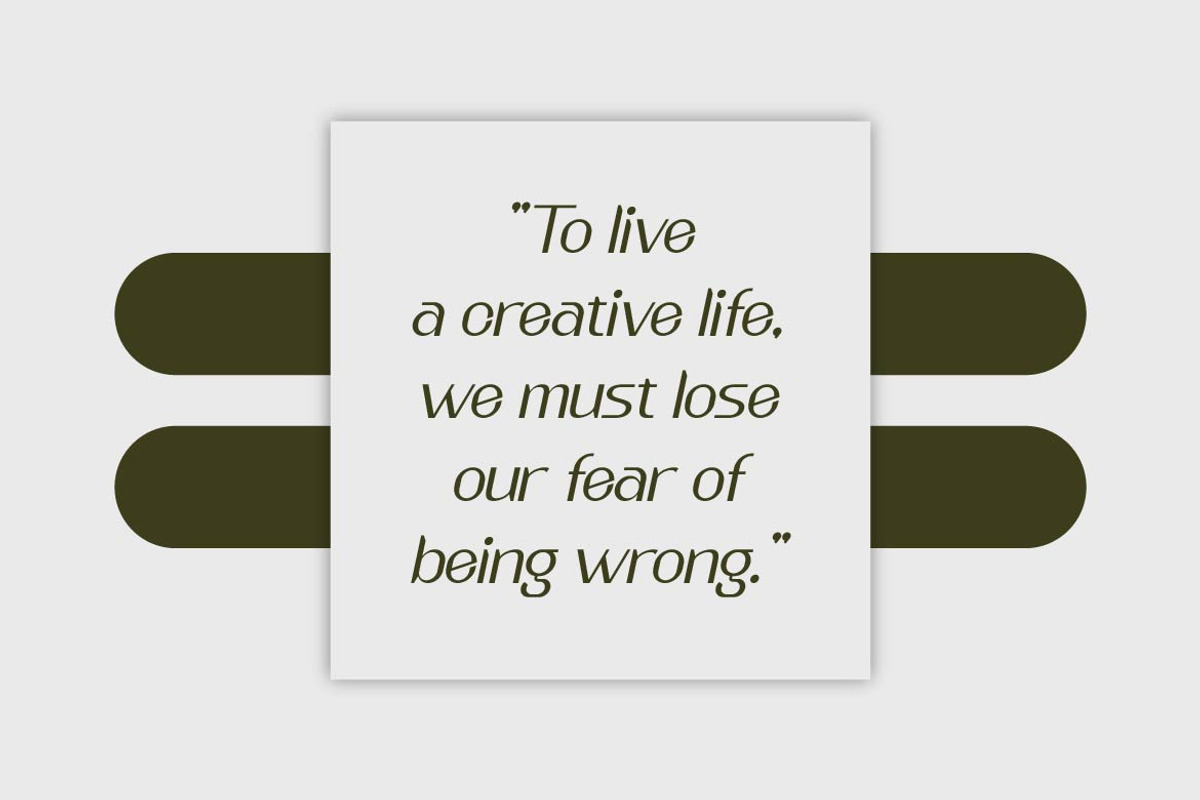 Dagle – Minimalist Feminine Font, a Sans Serif Font by Artiveko (Photo 4 of 7)
