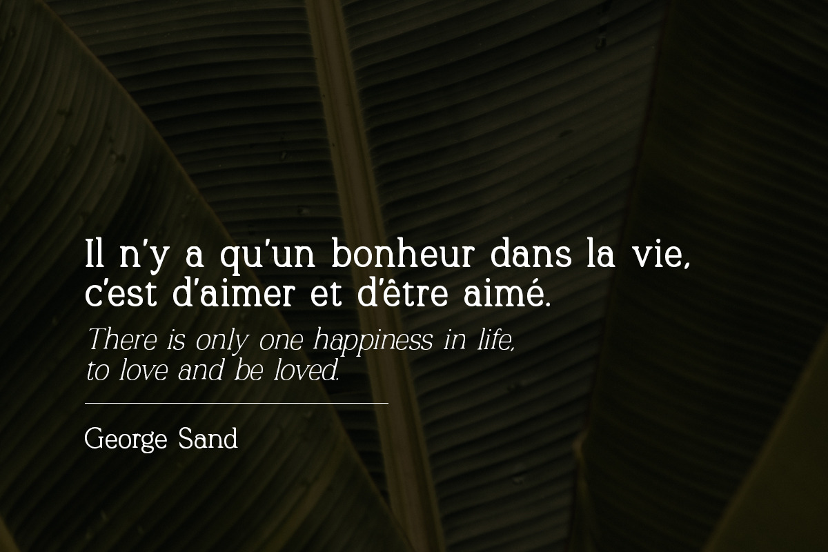 Quelity - Crooked Serif Font preview 7