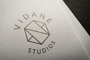 Minimal Geometric Logo Bundle V1