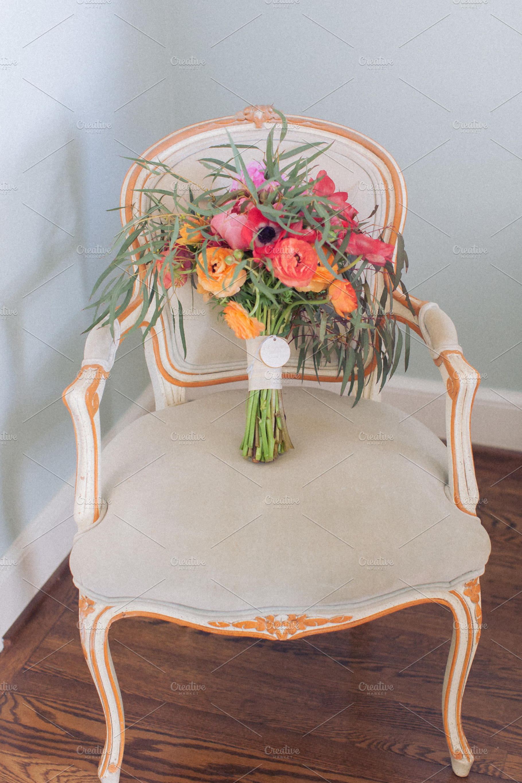 Colorful bouquet, a Wallpaper Photo by Stocklane