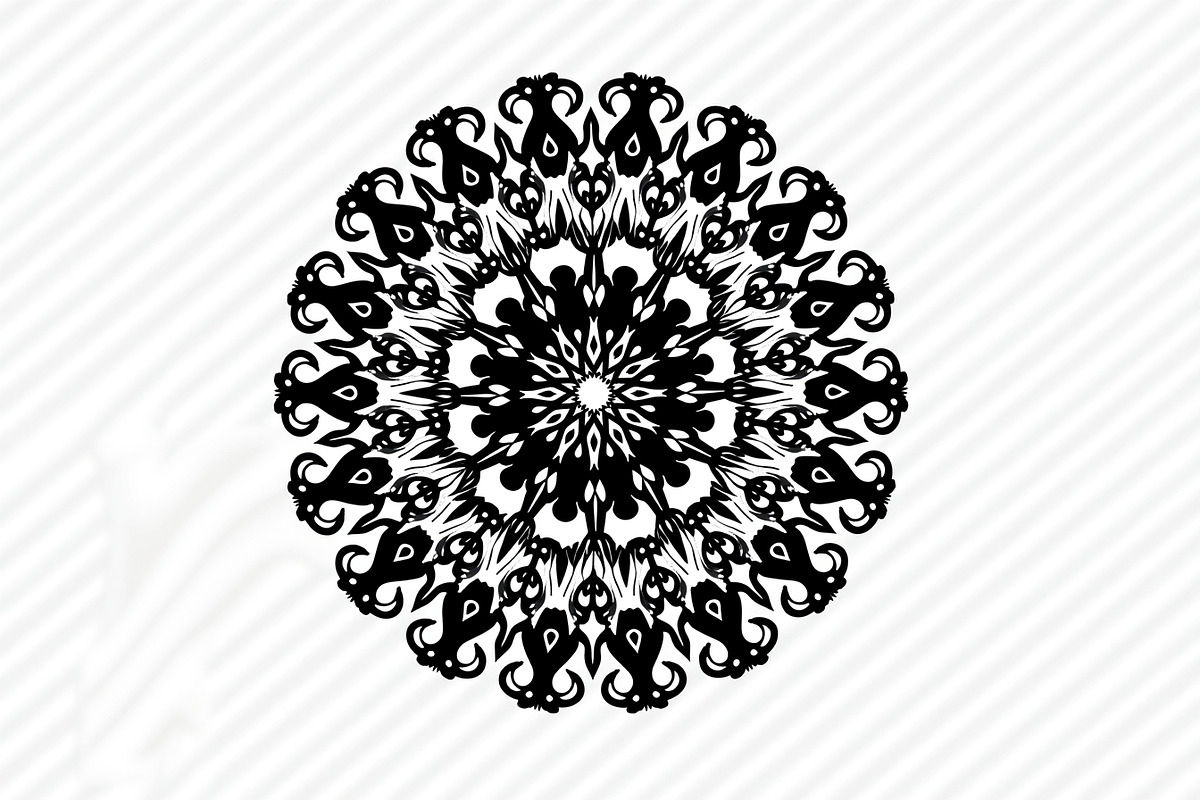 Elegant Mandala Design Bundle, an Illustration by Creativeshirt (Photo 2 of 9)