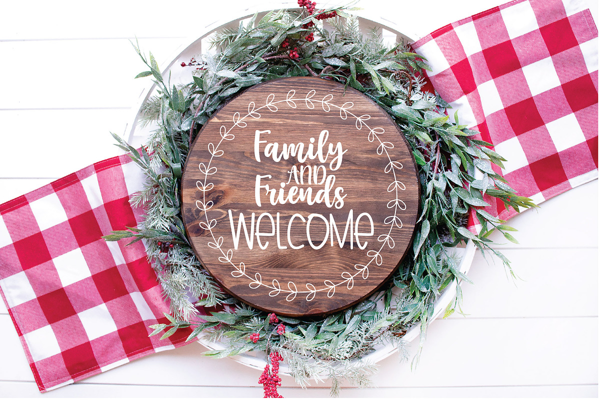 Round Sign SVG Bundle - Volume 2, an Illustration by OldMarket Designs (Photo 5 of 11)