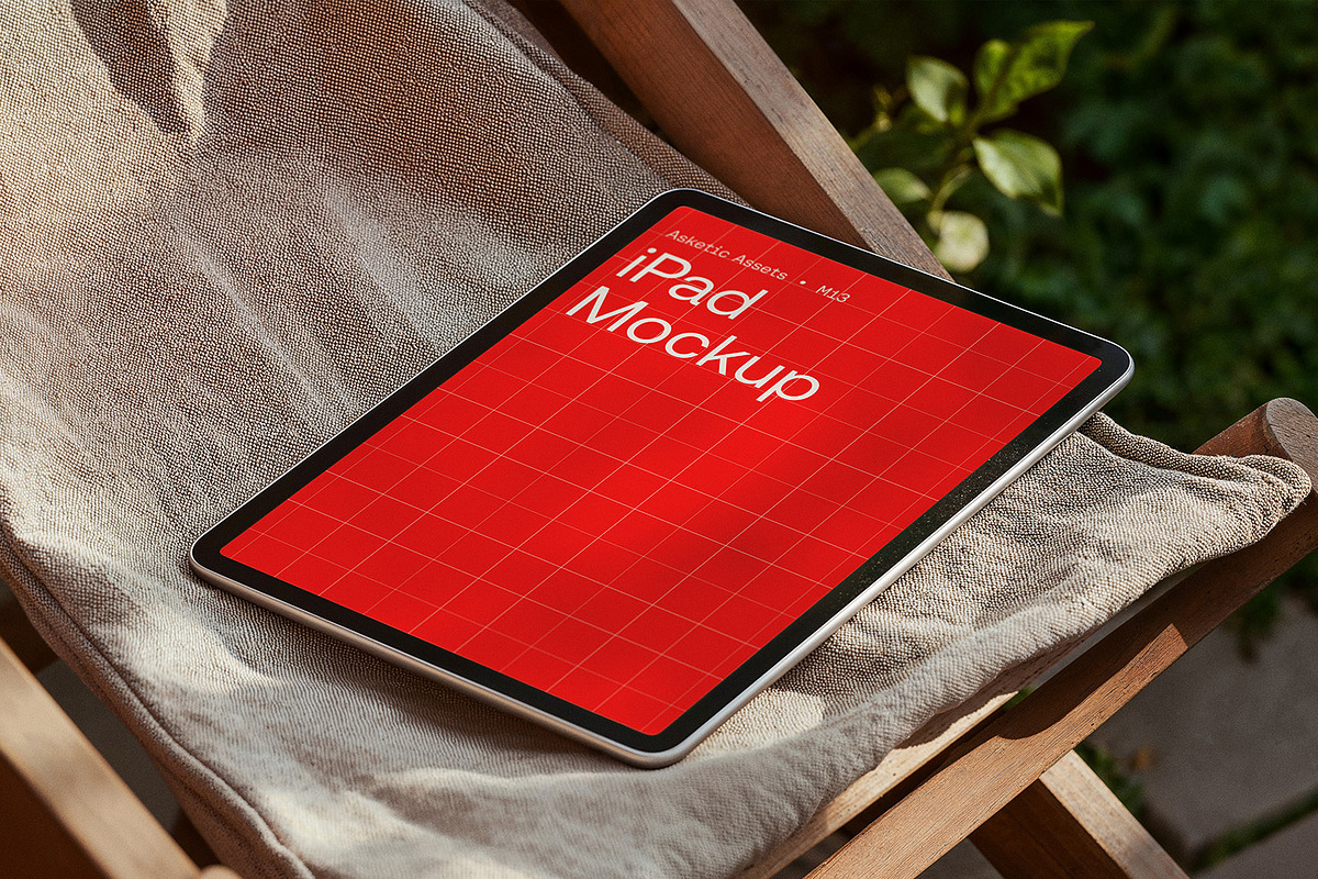 Tablet Mockup M13, an iPad Mockup by Asketic (Photo 1 of 4)
