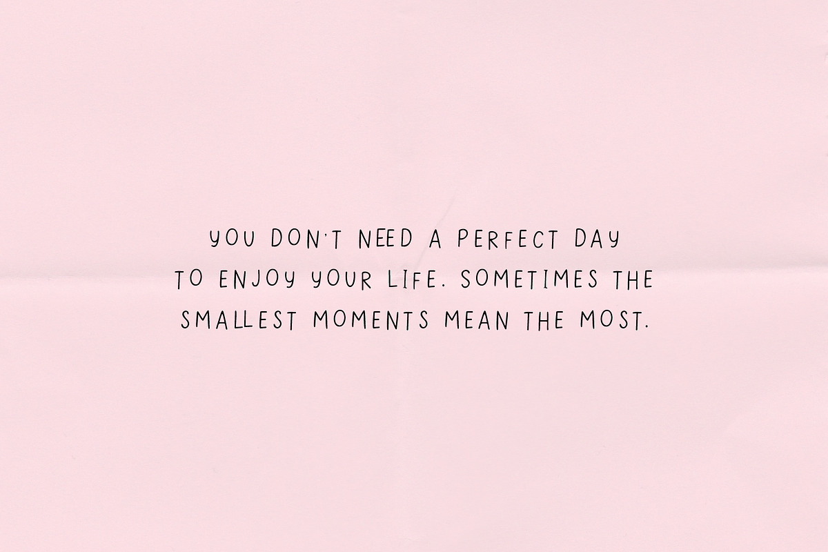 Positive Quotes - All Caps Font, a Handwritten Font by Kaya Fonts (Photo 7 of 25)