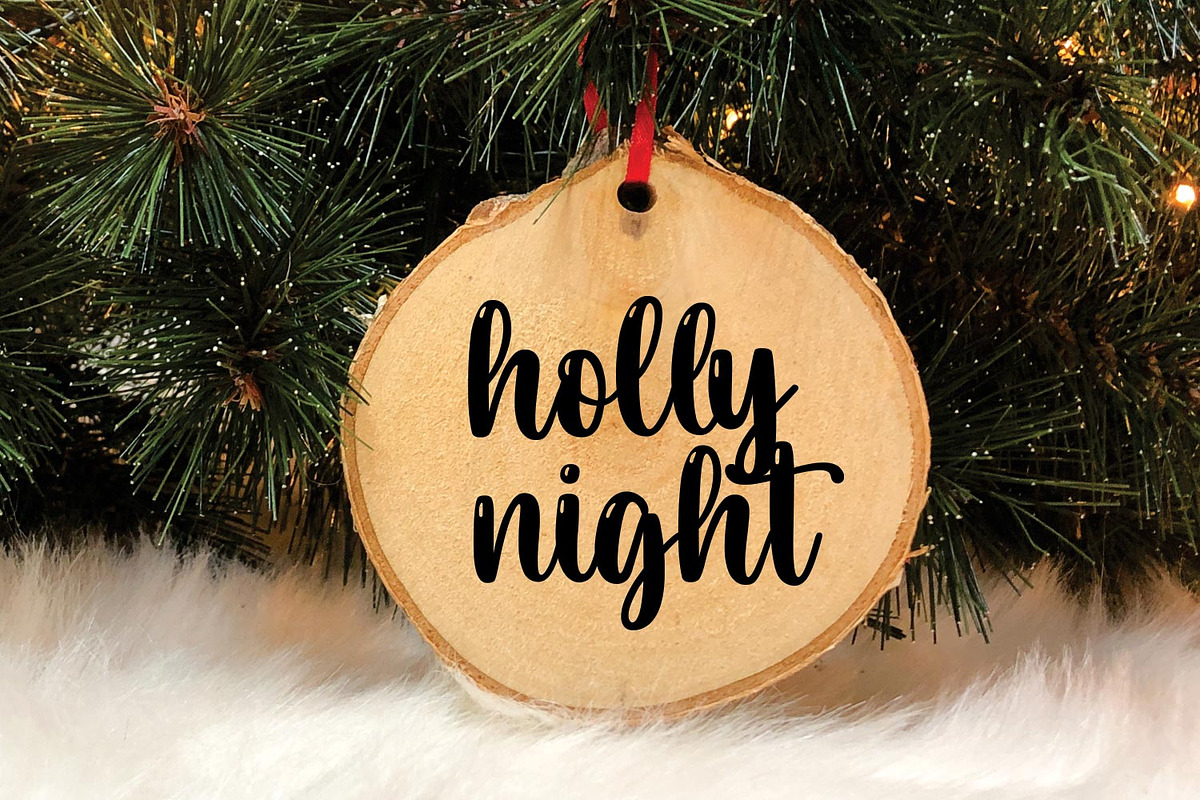 Sparkling Christmas, a Script Font by Mozatype (Photo 8 of 11)