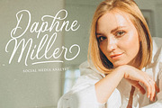 The Margonda  - Script Font, a Script Font by Letterhend Studio (Thumbnail 6 of 9)