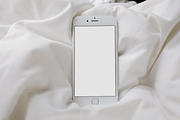 4 iPhone 6 Mockups, an iPhone Mockup by Homescreen Pro (Thumbnail 2 of 5)