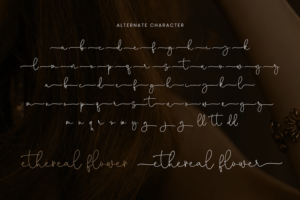 Holly - Christmas Font, a Handwritten Font by Mozatype (Photo 3 of 8)