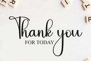 Saturday Hunting, a Handwritten Font by InermediaSTUDIO (Thumbnail 5 of 7)