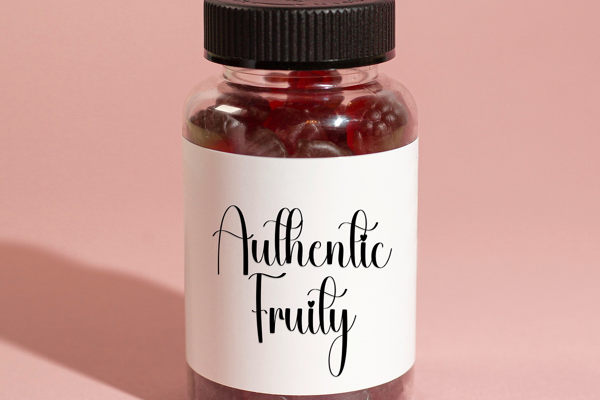 Magical Signature, a Handwritten Font by InermediaSTUDIO (Photo 8 of 8)