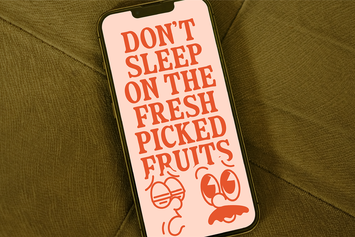 Fiyona Retro Variable Font, a Serif Font by That That Creative (Photo 10 of 24)