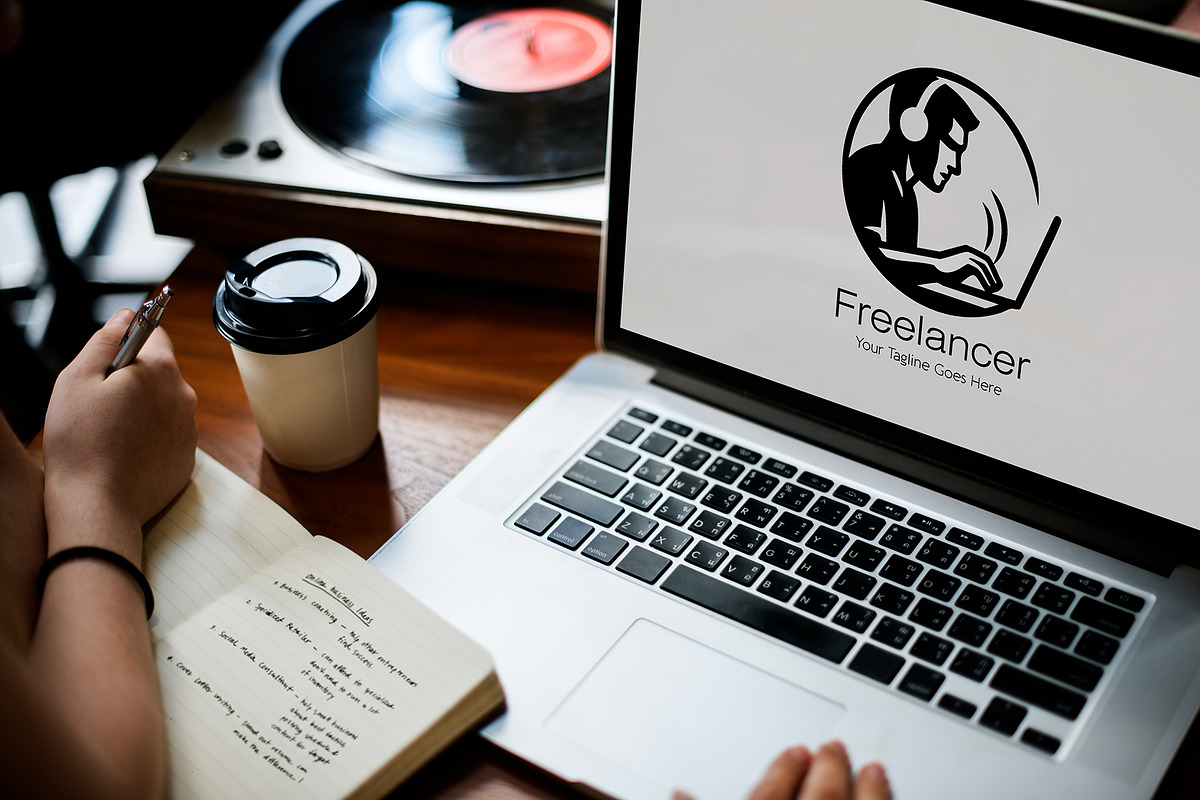 Freelancer Logo Design Template, a Branding & Logo Template by YUDesignStore (Photo 3 of 6)