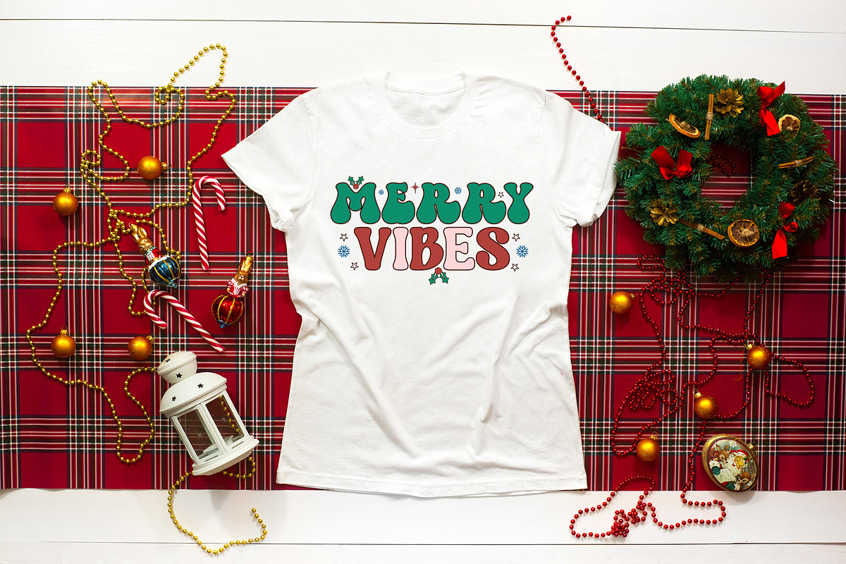 Retro Christmas SVG Bundle, a Graphic by CraftlabSVG (Photo 12 of 15)