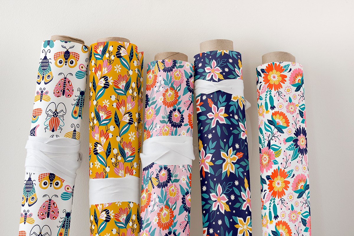 BLOOMING TIME, an Illustration by Nastya Tkachova (Photo 8 of 9)