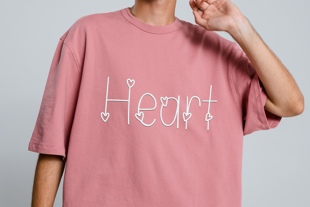 Heart | Romantic Handwritten Font, a Handwritten Font by Waris Studio (Photo 4 of 7)