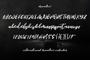 Justify Brush Script Font