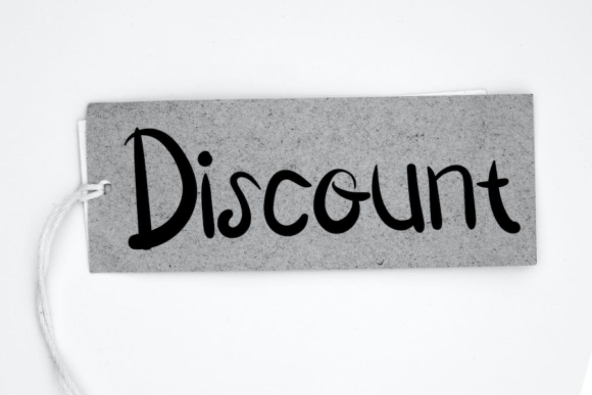 December Christmas Font, a Script Font by Techno Digitz (Photo 5 of 5)