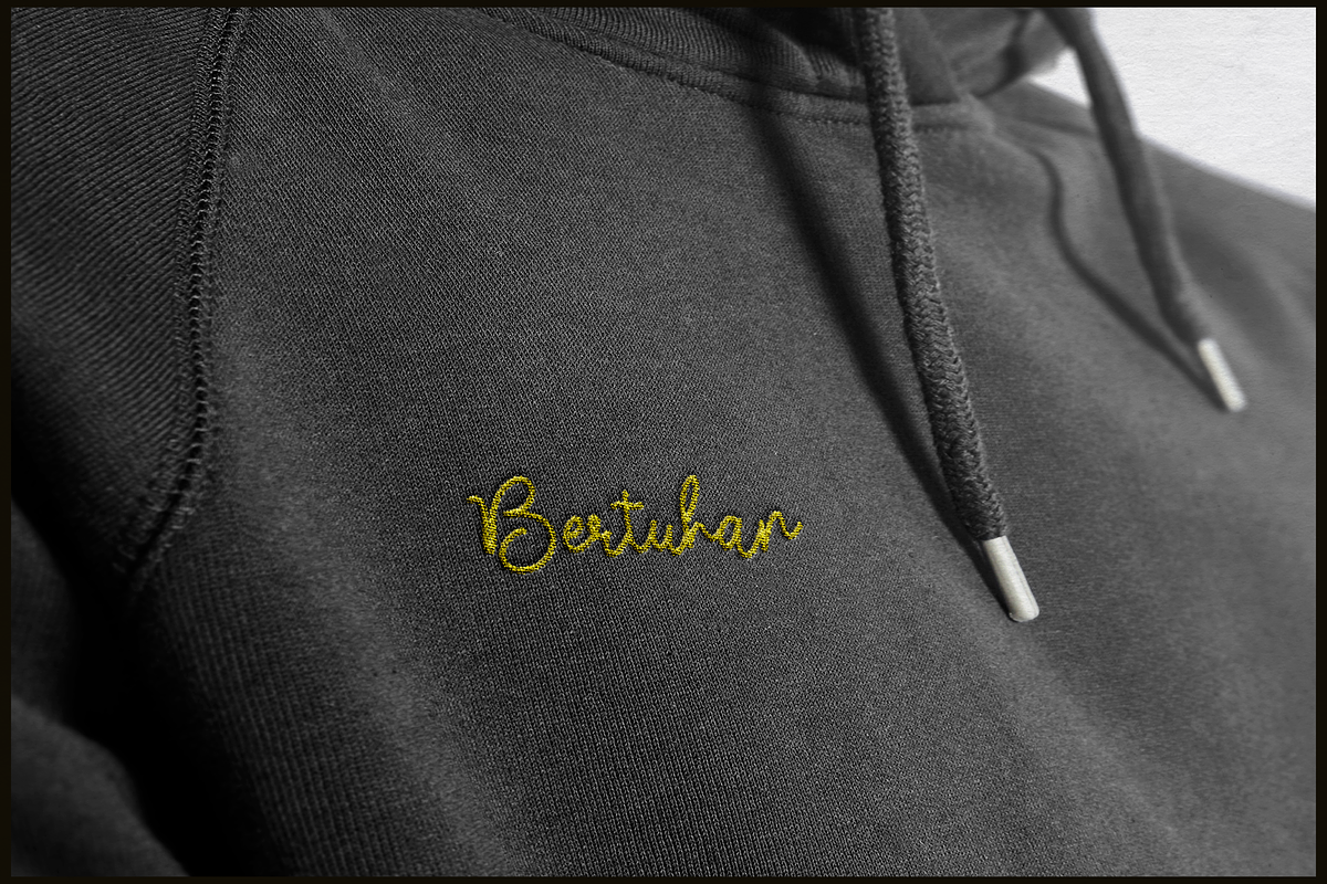 Nicolla Sunfield | Monoline Script, a Script Font by gracetype_studio (Photo 5 of 12)