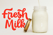 Lucky - Elegant Handwritten Font, a Handwritten Font by HRDR (Thumbnail 4 of 11)