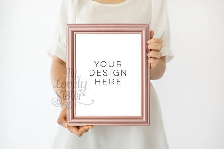 rose gold frame mock up