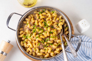 One pot Cheeseburger Mac and Cheese macaroni pasta, a Food & Drink Photo by Rimma