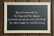 Market | Script Font, a Script Font by Scratchones (Thumbnail 7 of 8)