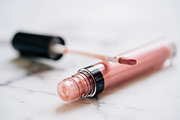 Beauty styled stock photo bundle | 1 containing social media, instagram, a Beauty & Fashion Photo by Brand Strategy Co. (Thumbnail 4 of 6)
