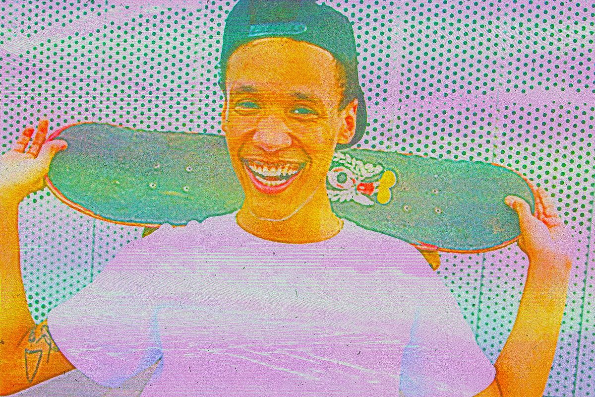 Y2K CRT TV Screen Photo Effect, a Layer Style Add-On by smishura (Photo 3 of 4)