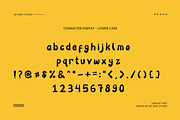 Pepaya - Display Playful Font, a Handwritten Font by gitasetstudio (Thumbnail 3 of 6)