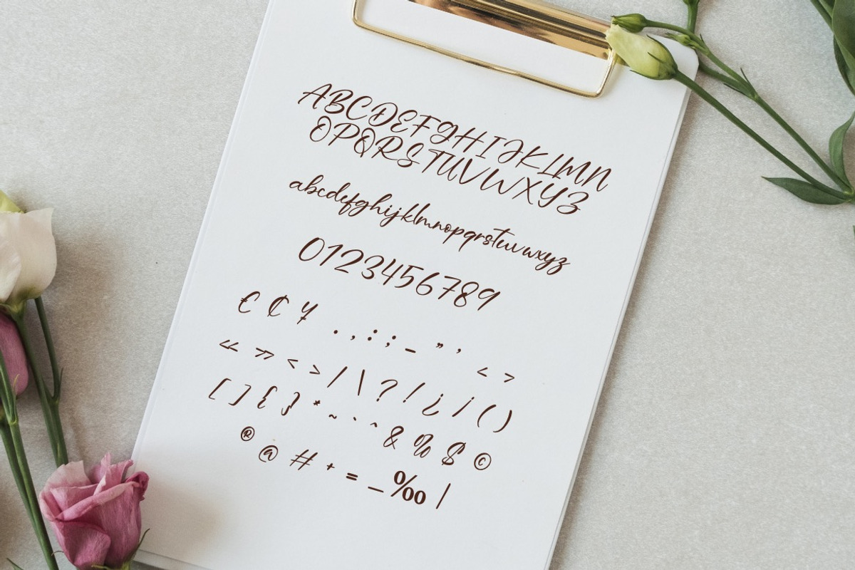 Macbettsy - Luxury Signature Font, a Script Font by Dhabee (Photo 4 of 15)