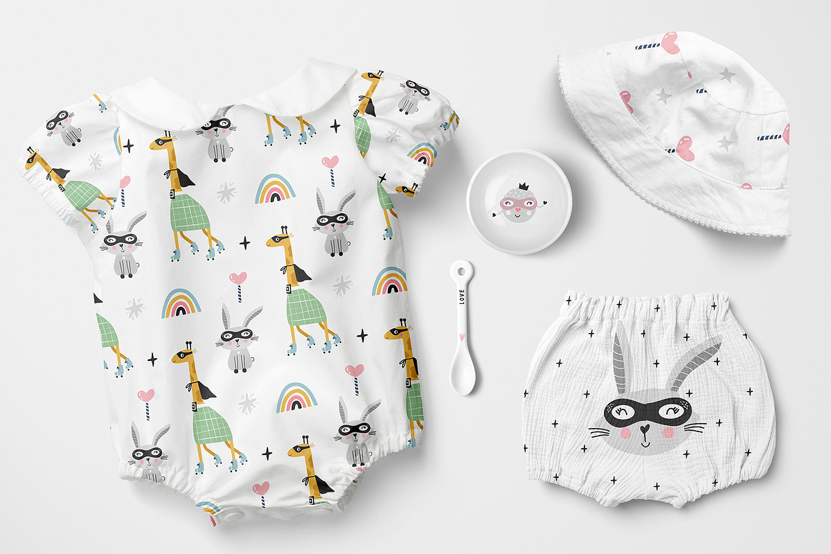 SUPER GIRL, an Animal Illustration by Oksana Stepova (Photo 7 of 12)