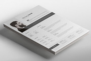 Michael Resume Template, a Resume Template by Nina Shaw (Thumbnail 4 of 10)