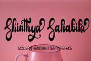 Bunga, a Script Font by Canden Meutuah (Thumbnail 4 of 8)