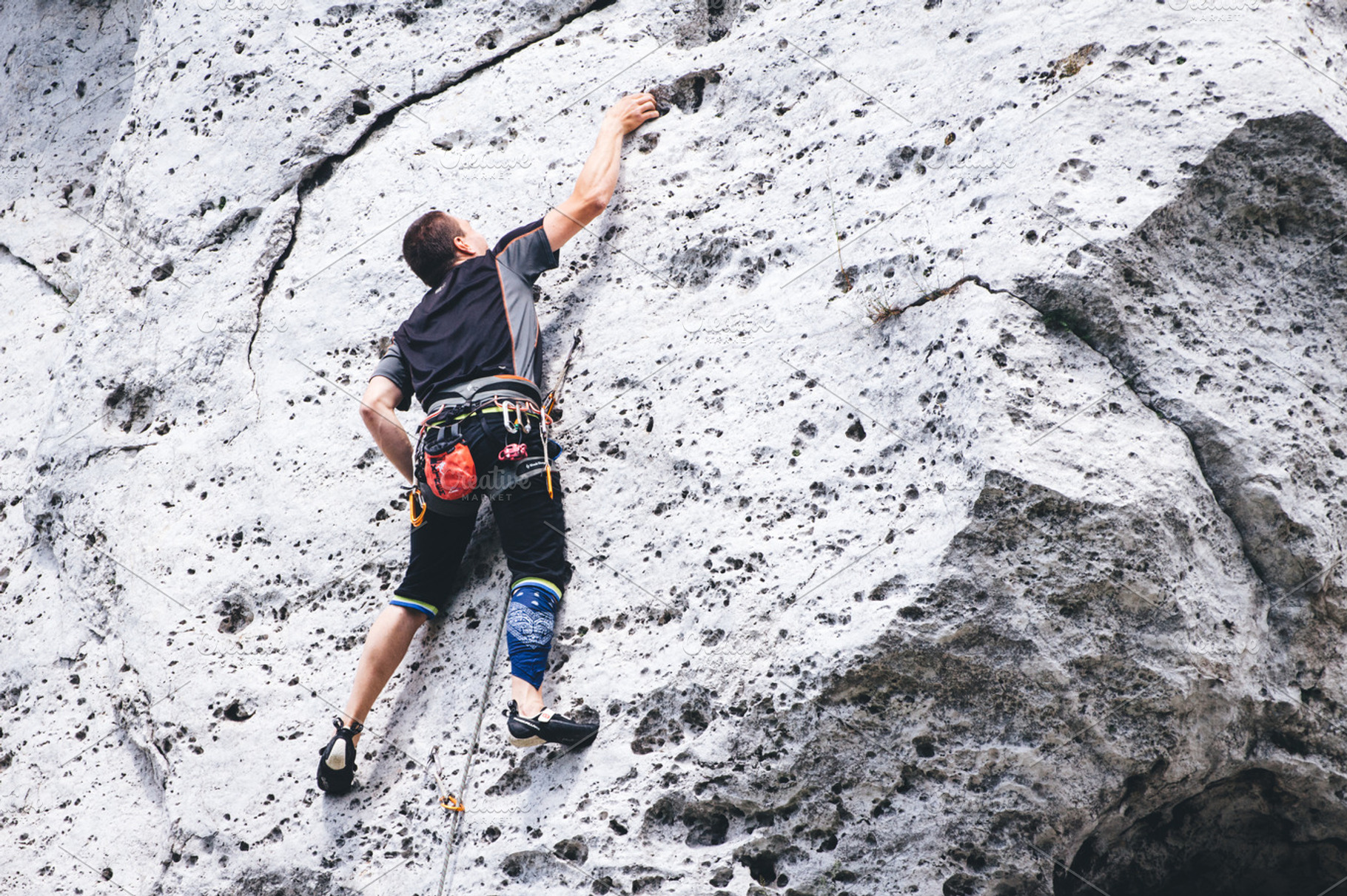 Climbing rocks, a Sports & Recreation Photo by Phots.