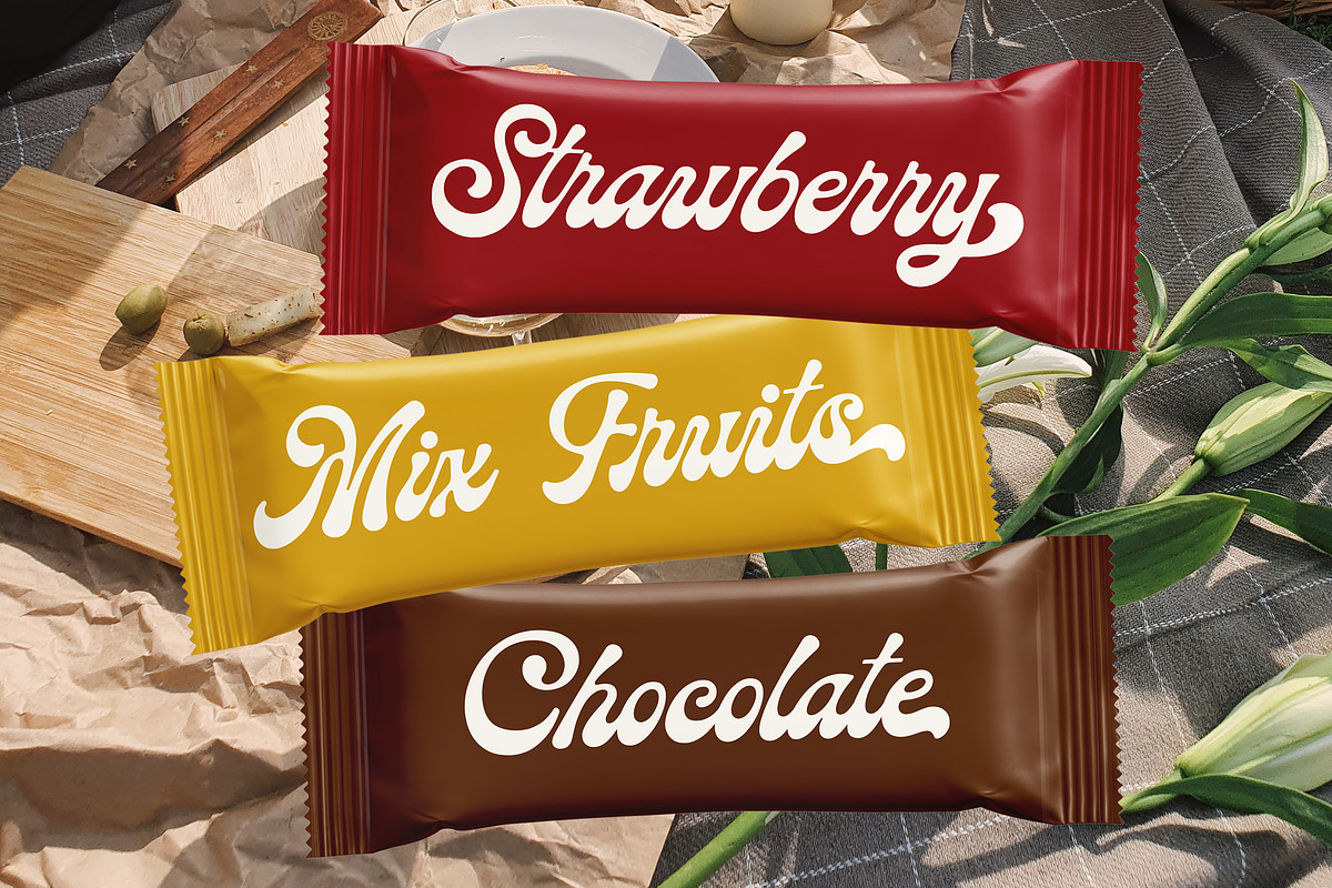 Nicholine - Vintage Retro Font, a Script Font by Subectype Studio (Photo 13 of 15)