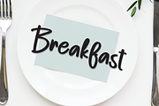 Wonderline | Script Font, a Script Font by Scratchones (Thumbnail 4 of 8)