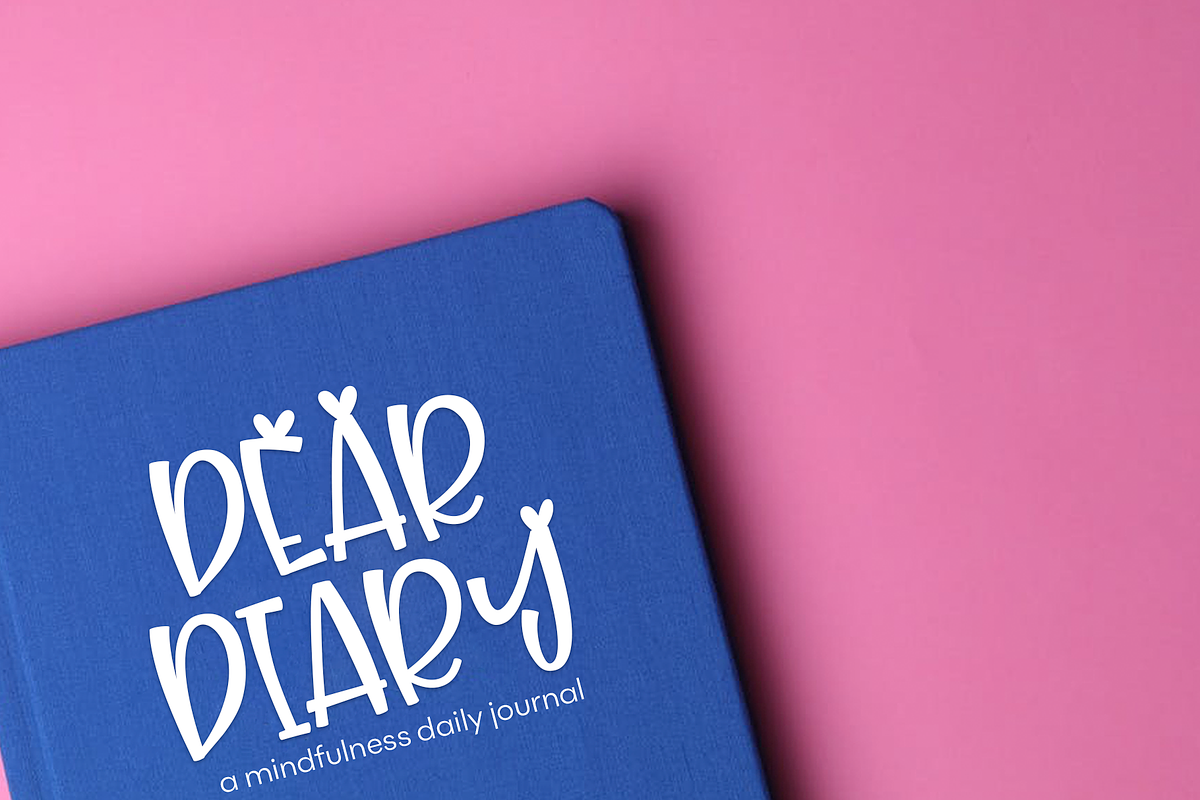 Lucky Charm - A Handwritten Font preview 7