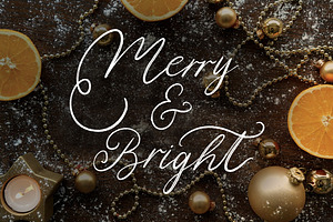 Christmas Eve. Holiday Script Font.