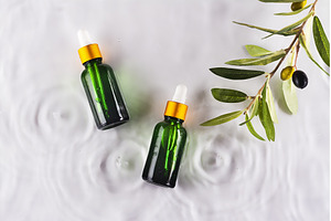 Colorful bottle serum