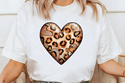 Leopard print Valentine Heart clipa, an Illustration by Designworld (Thumbnail 7 of 10)