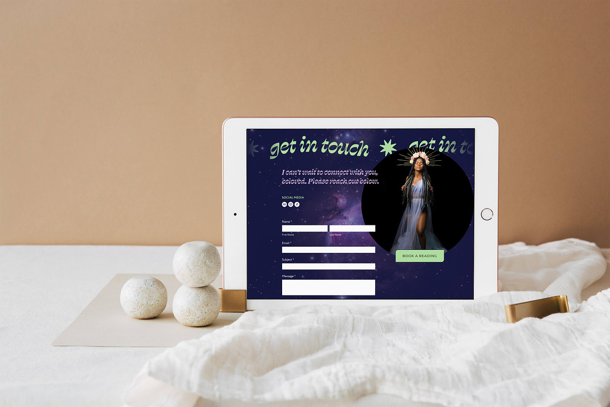 Stardust Squarespace Site Template, a Squarespace Template by The Humanista Co. (Photo 8 of 18)