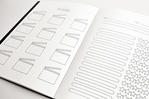 25 Daily Hand Drawn Planners