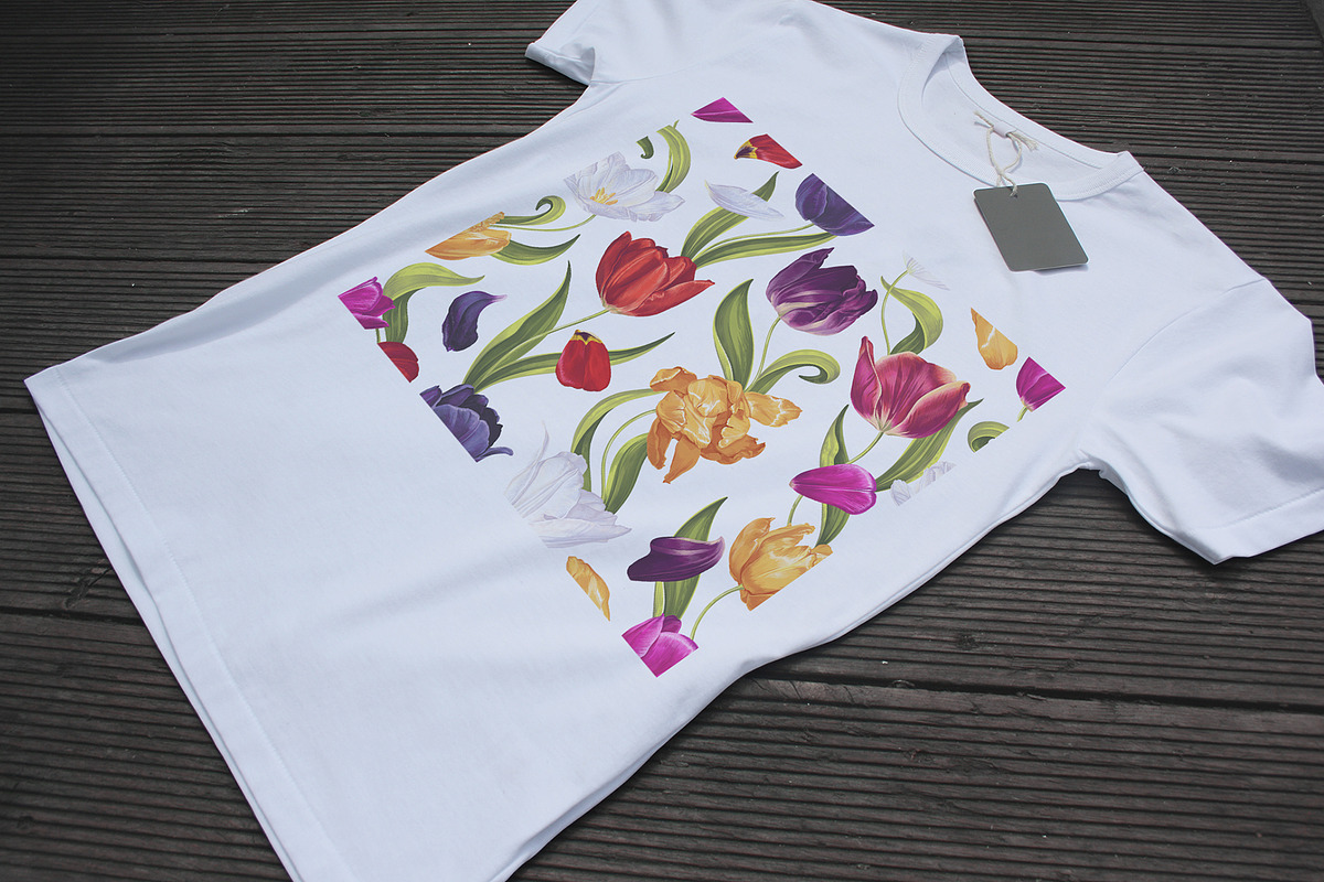 Colorful Tulips Seamless Pattern, a Pattern Graphic by MarynaPetrovska (Photo 12 of 16)