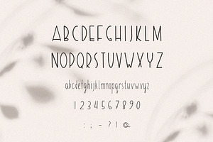 BANANA - Handwritten Font