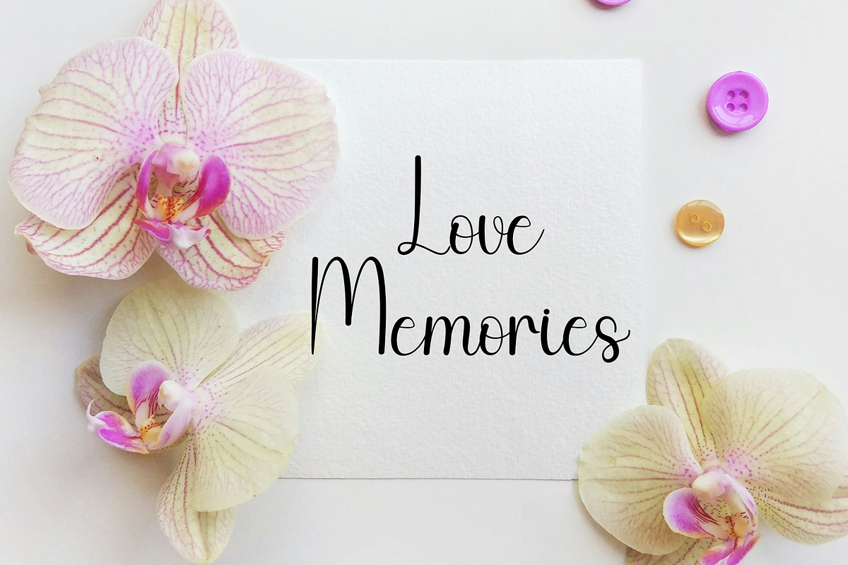 Digital Smart, a Handwritten Font by InermediaSTUDIO (Photo 5 of 8)