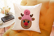 Crochet Faux Yarn Christmas Reindeer, an Illustration by SinaCreation (Thumbnail 4 of 7)